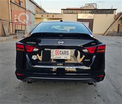 نيسان ألتيما